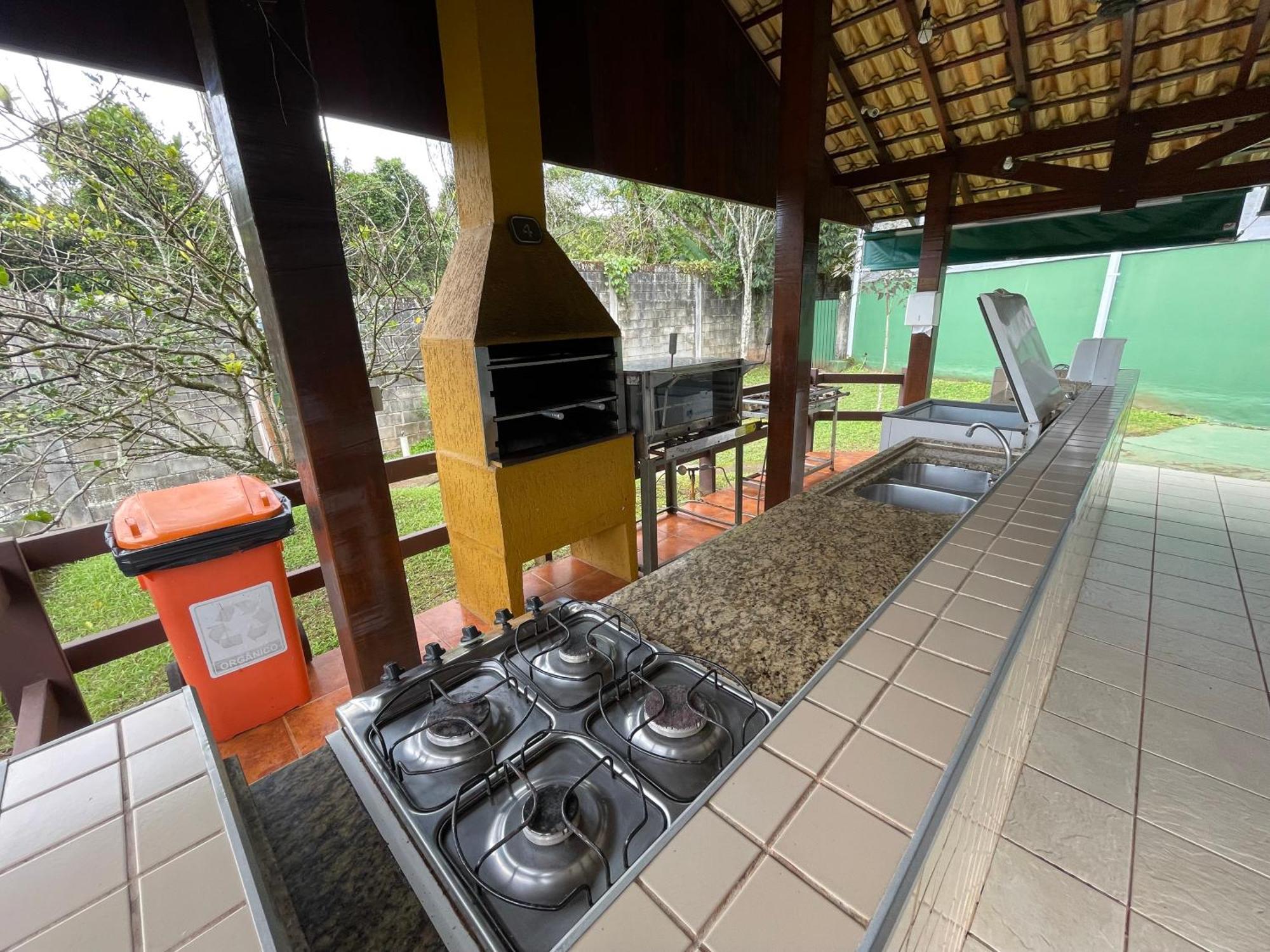 Condominio Wembley Tenis Praia Das Toninhas J406 Ubatuba Esterno foto