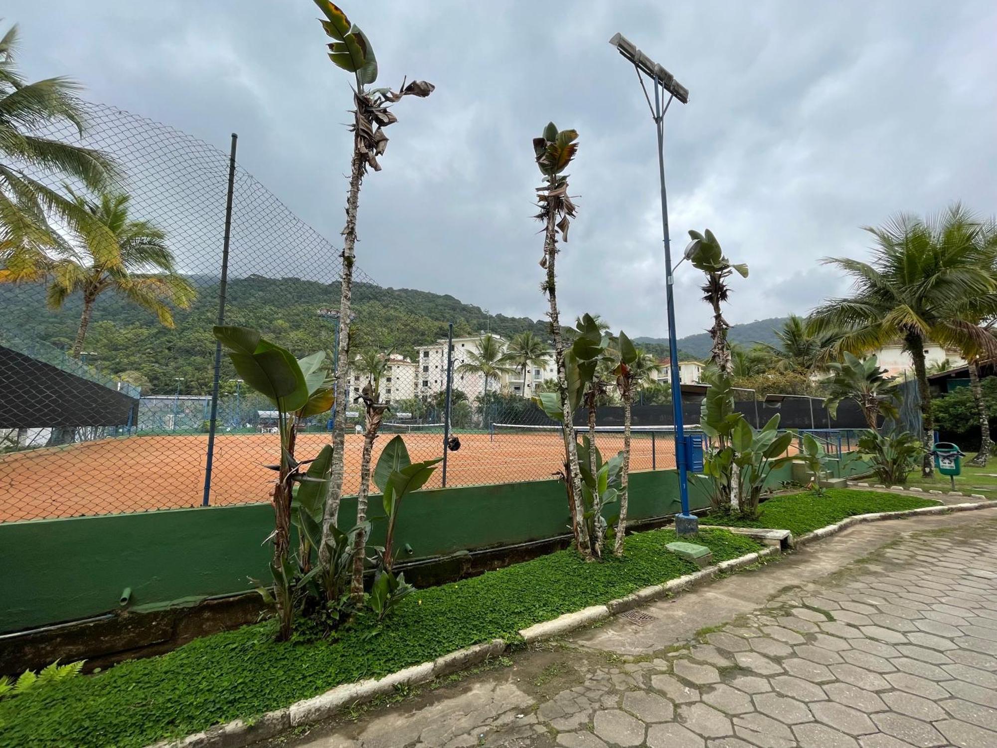 Condominio Wembley Tenis Praia Das Toninhas J406 Ubatuba Esterno foto