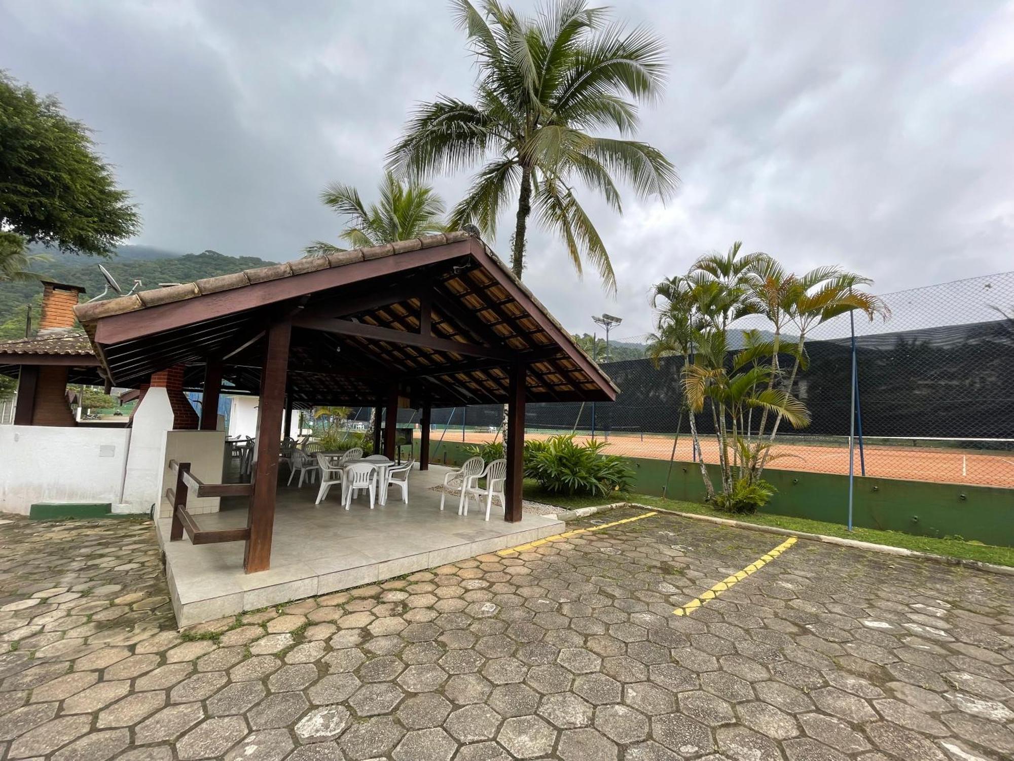 Condominio Wembley Tenis Praia Das Toninhas J406 Ubatuba Esterno foto