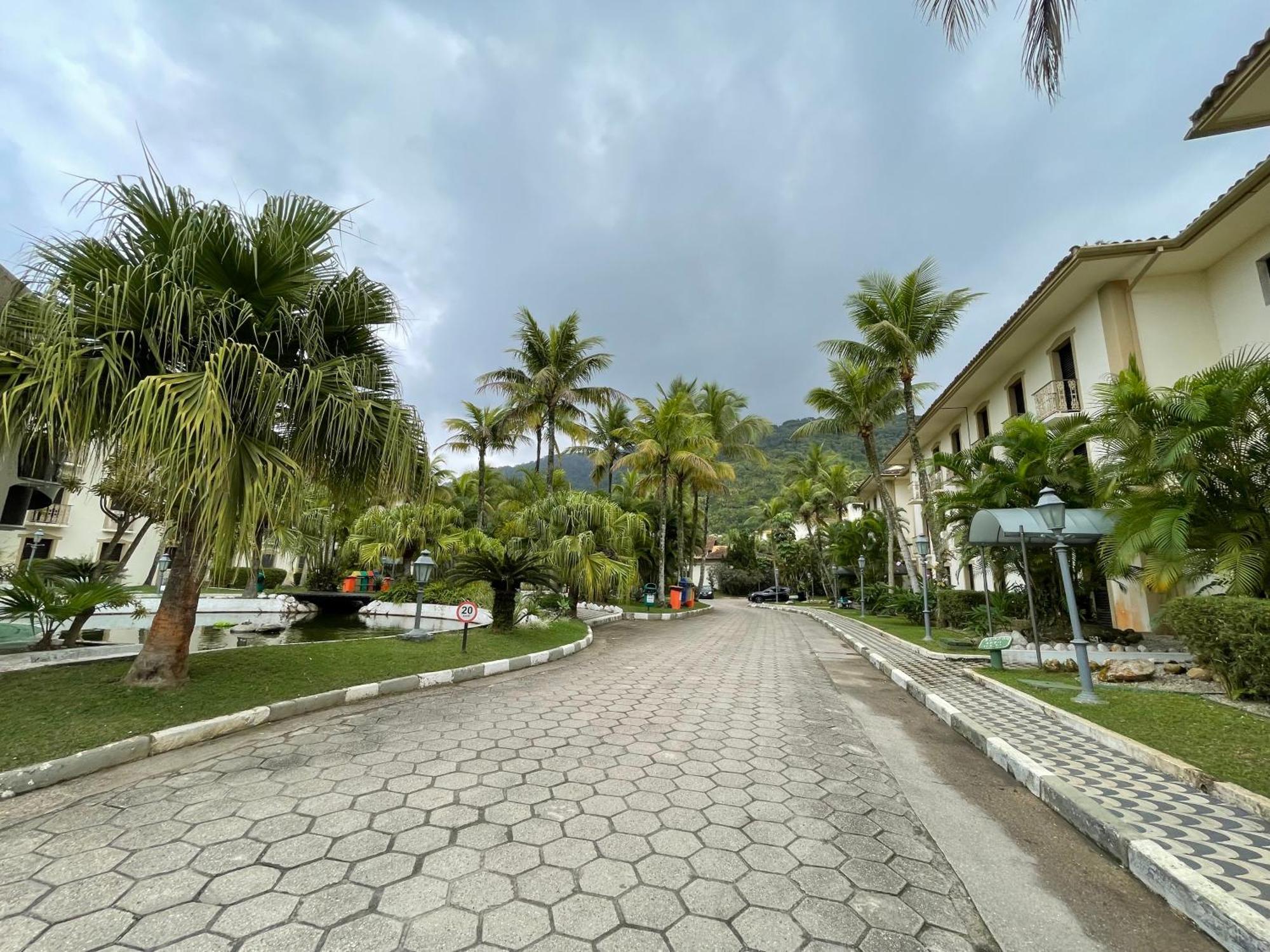Condominio Wembley Tenis Praia Das Toninhas J406 Ubatuba Esterno foto