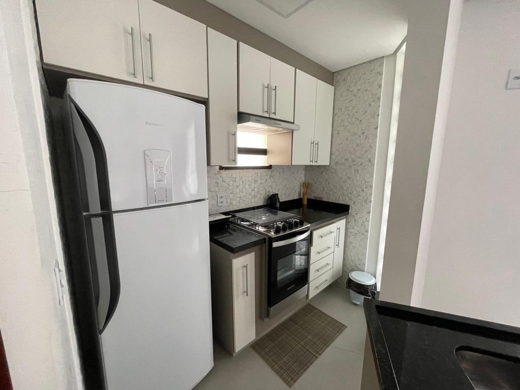 Condominio Wembley Tenis Praia Das Toninhas J406 Ubatuba Esterno foto
